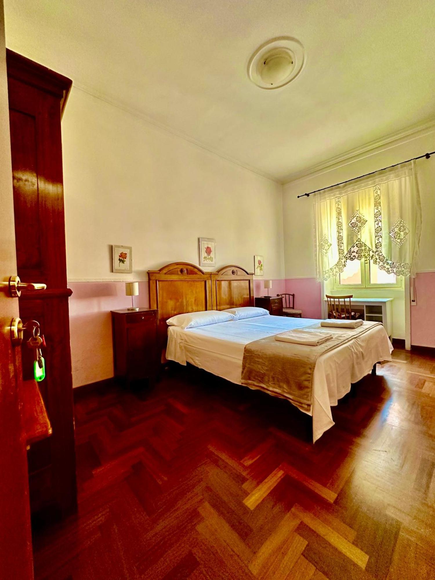 Pardis Guest House Rome Bagian luar foto